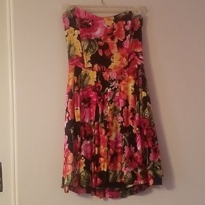 Floral Bodice Strapless Sweetheart Dress